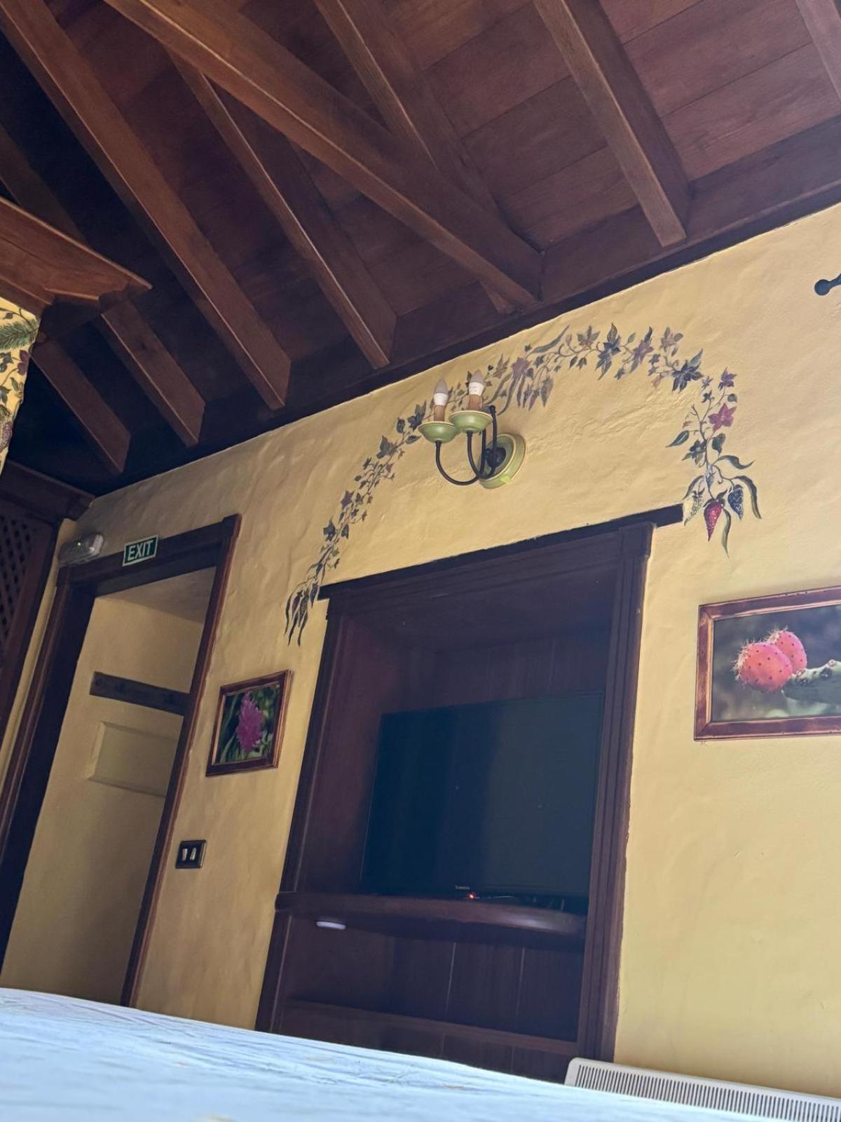 Oasis Hill Botanical Garden Villa Икод де лос Винос Екстериор снимка